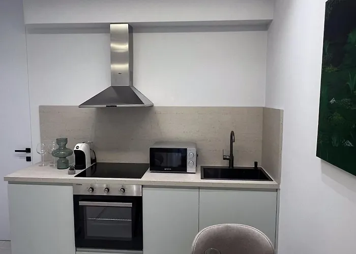 Noor In Center * ティラナ