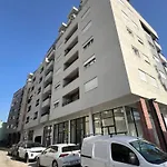 Noor In Center Apartment Tirana